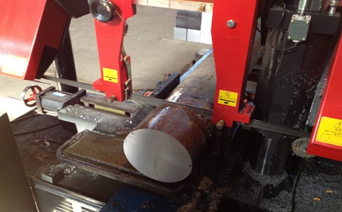 洪山卧式带锯床加工时出现明显振荡如何排查？